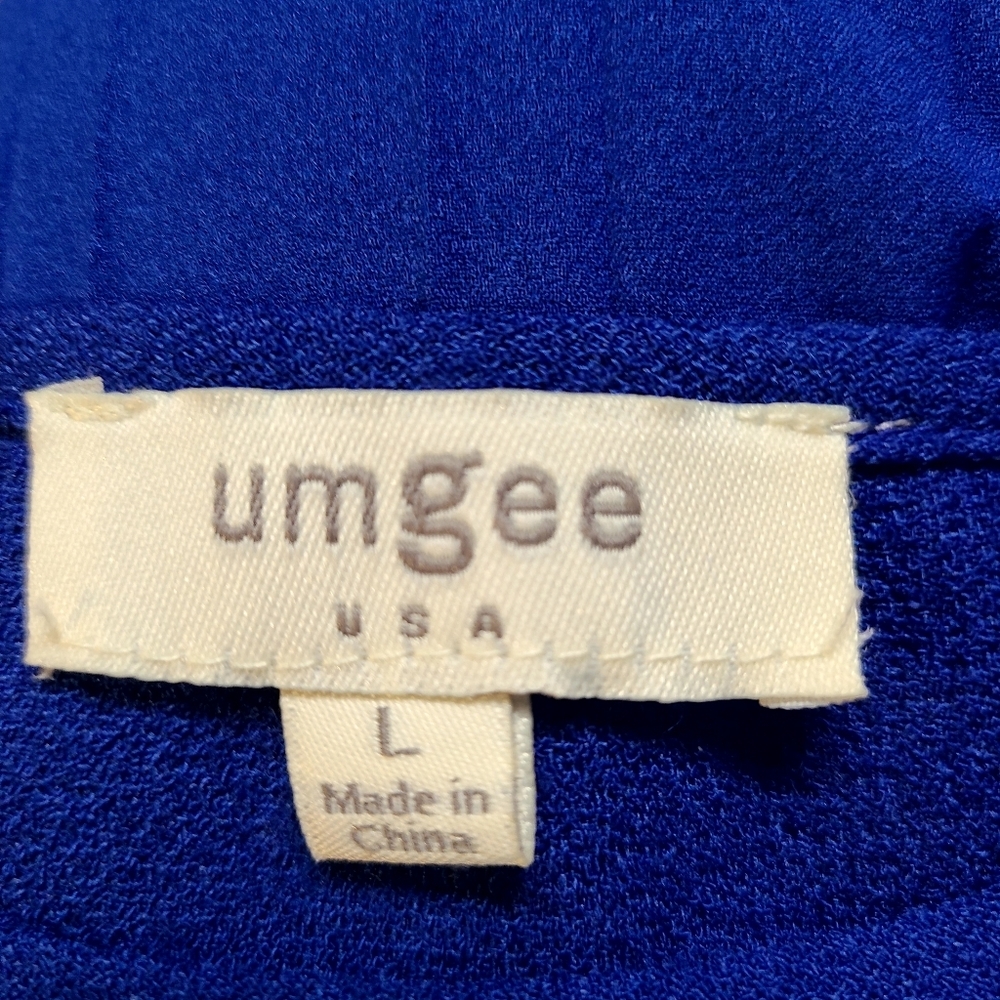 Umgee Royal Blue Dress, Pleated in the Back, Zippers on Shoulders, Size Large - Picture 9 of 10
